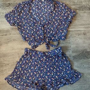 🌸SOLD🌸 AE two piece floral set